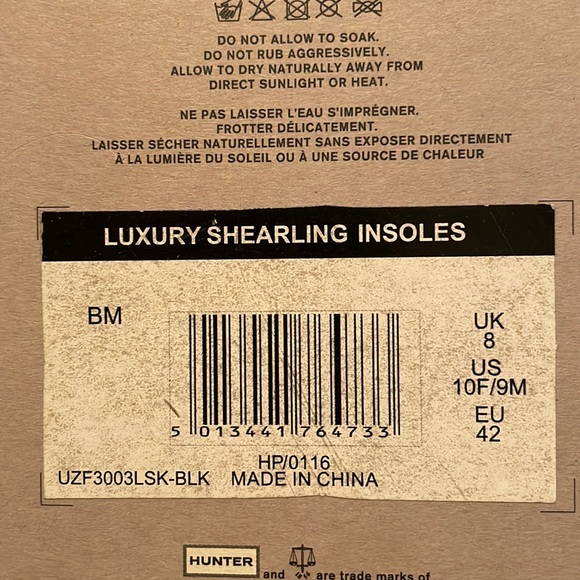 Hunter Shearling Shoe Inserts Size L and 3 Hunter Socks Red Black White Sz 9 10 - Picture 2 of 11